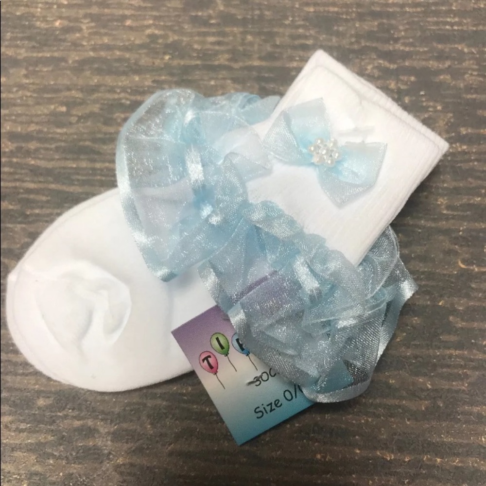 0/0 Light Blue ruffled Dressy Easter Pageant Socks NWT